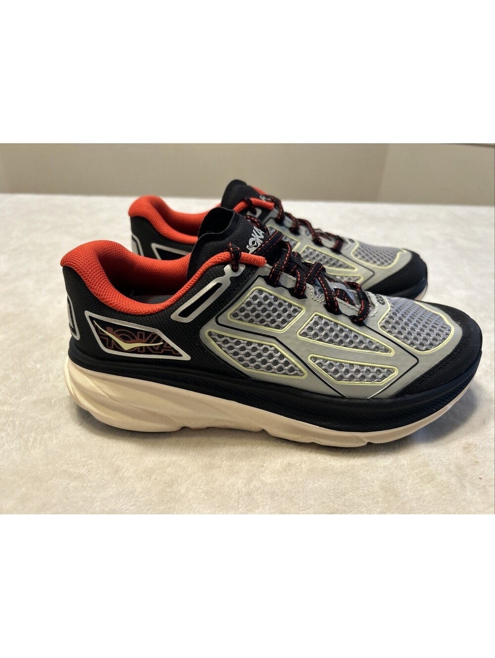 Hoka Men’s Running Shoes Size 7 Black Gray White One One Clifton One9